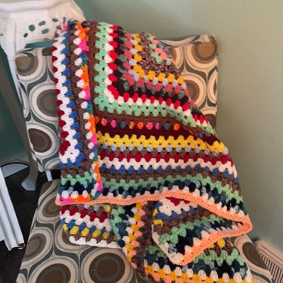 Hand Made Vintage Afghan Crazy Colours Throw - Picture 1 of 6